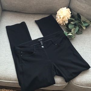 Black House White Market slim leg pants